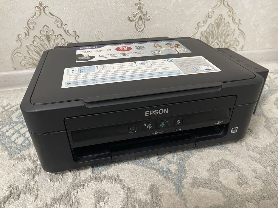 Продам 3в1 цветной принтер Epson L210