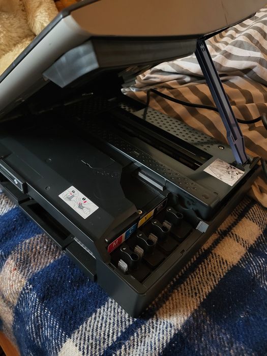 Imprimanta Brother MFC-215C