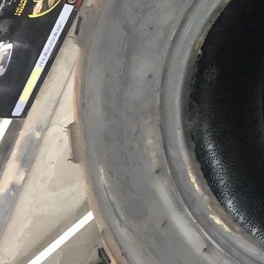 Продам резину квадрик  19.7-8