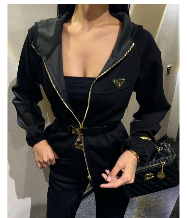 Продам костюм Прадо