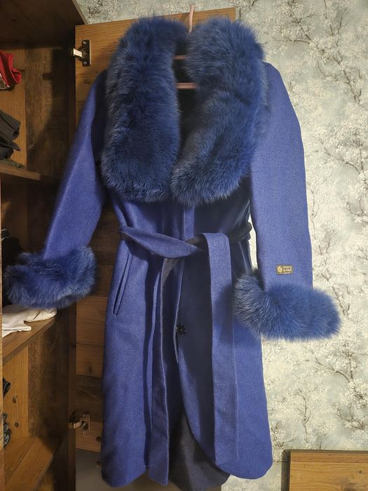 Палто от алпака с косъм от лисица