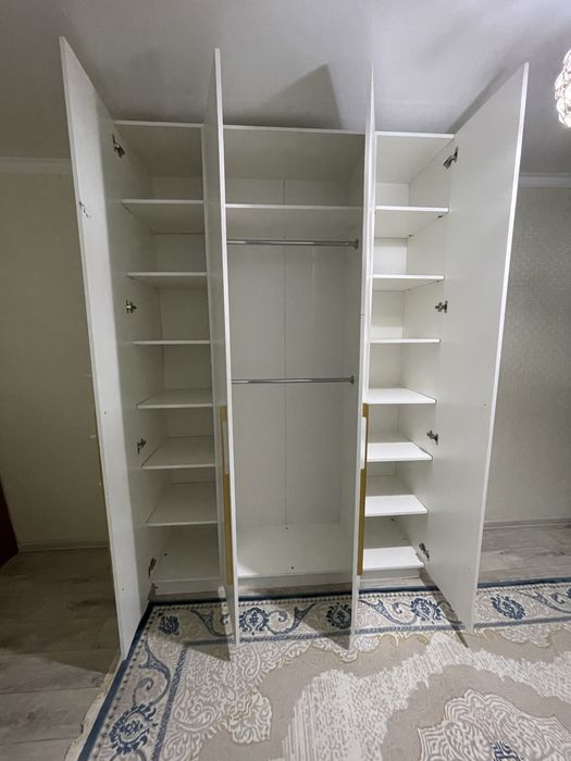 Шкаф для комнаты