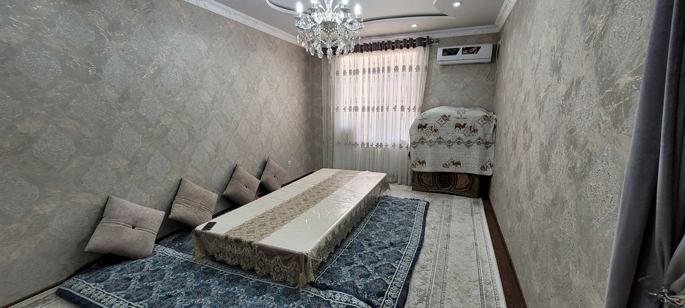 Yashash uchun tayyor uy sotiladi