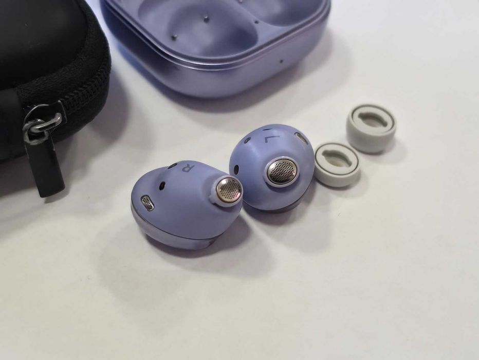 Слушалки Samsung Galaxy Buds Pro / SM-R190 - отлично състояние