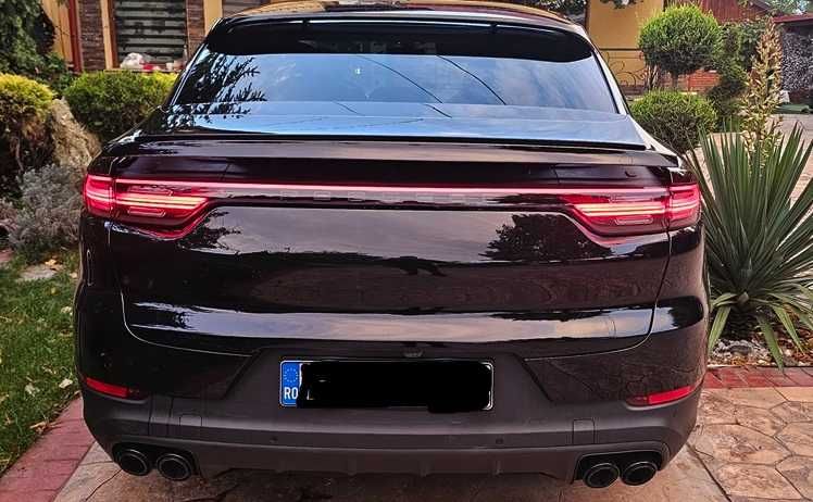 PORSCHE Cayenne 2021 — imagine 3