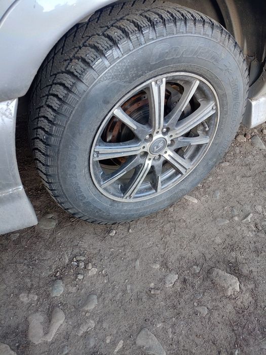 Продам резину на 16