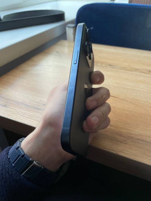 iPhone 15 Pro, 256 GB