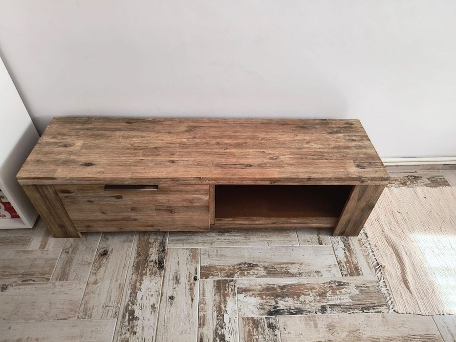 Comoda TV in stare foarte buna