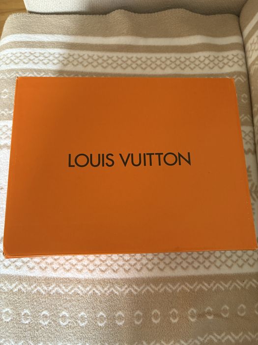 Vand Louis Vuitton