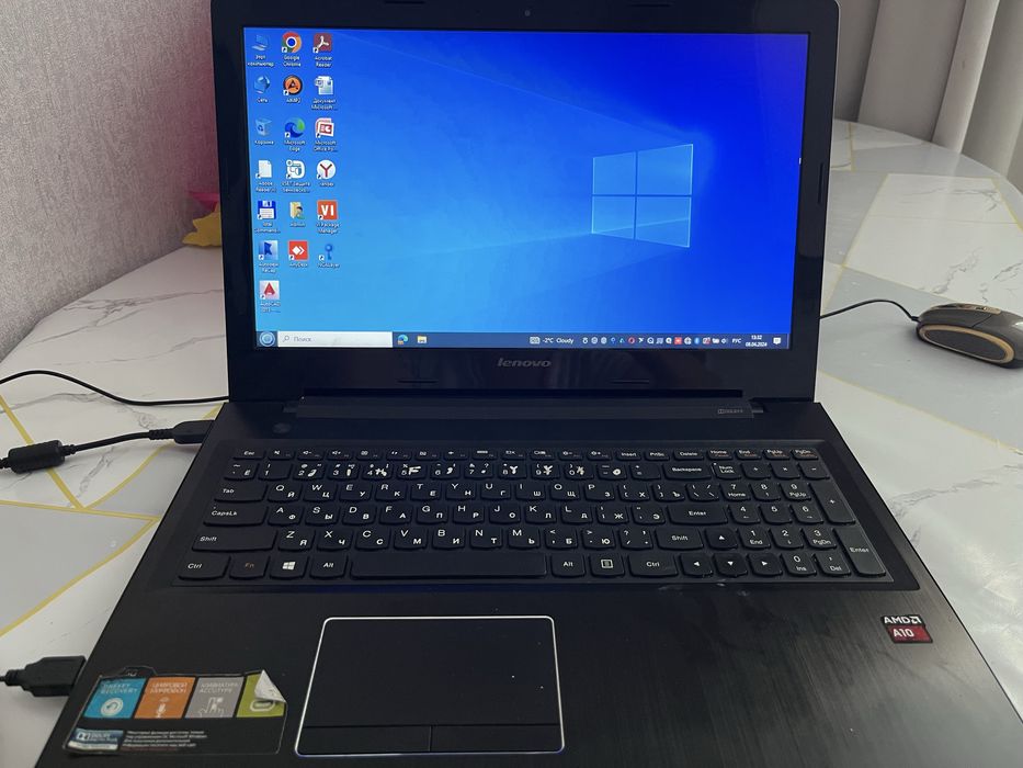 Ноутбук. Lenovo.