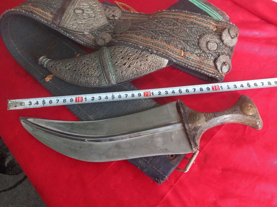 Голям Стар Ханджар, Джамбия Сърмен Колан , Сребро