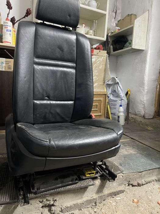 Продам сидение бмв х5е70