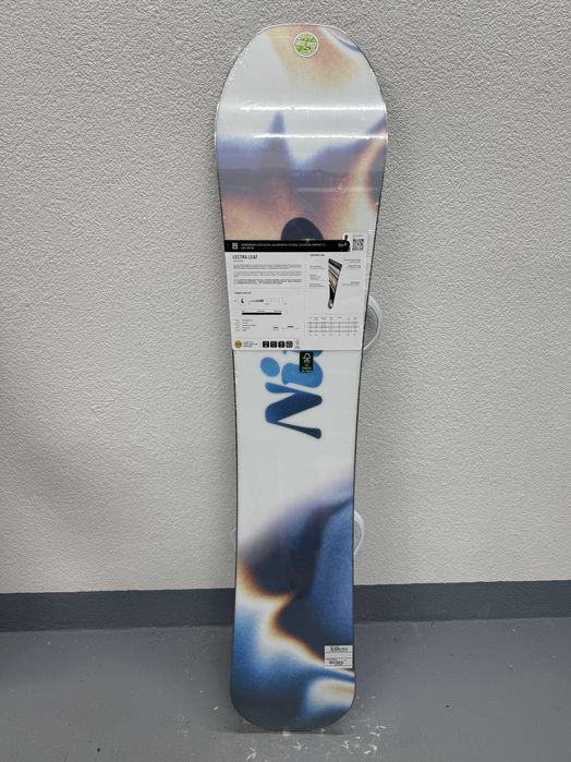 placa noua snowboard nitro lectra L146cm