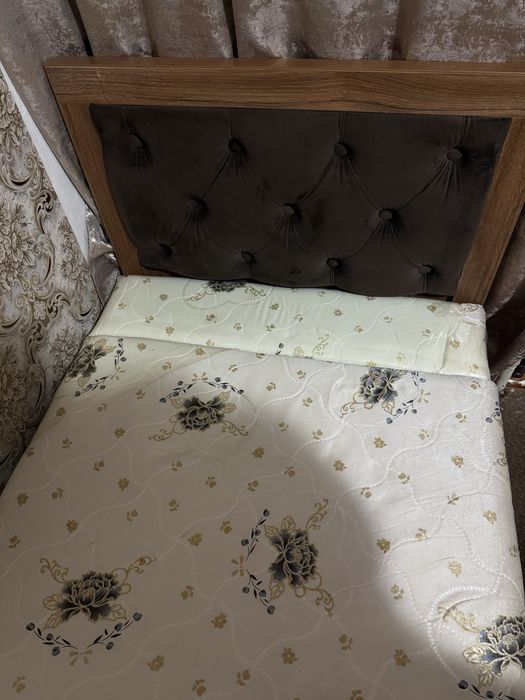 Продаю срочно кровать