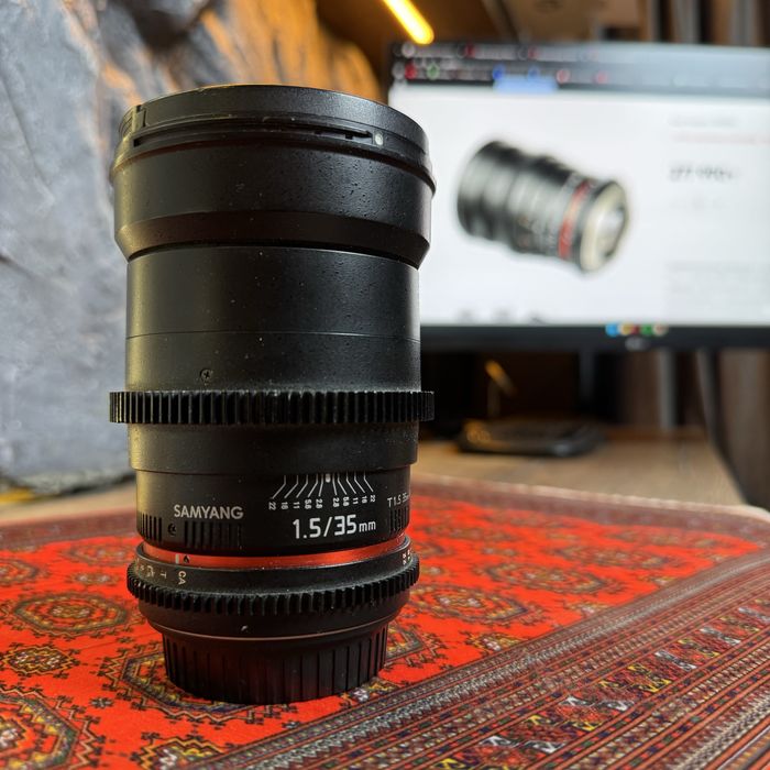 Объективы Samyang EF и Sigma EF