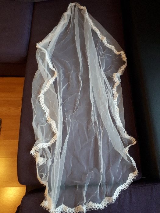 Rochie mireasa si voal Natalia Vasiliev