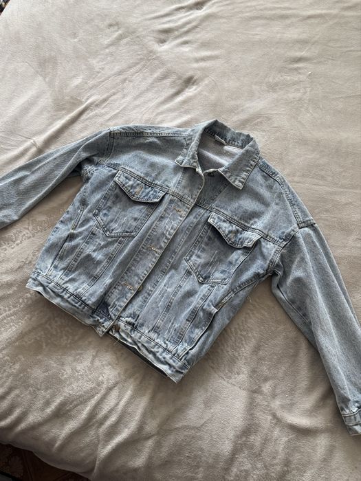 Продам женскую джинсовку