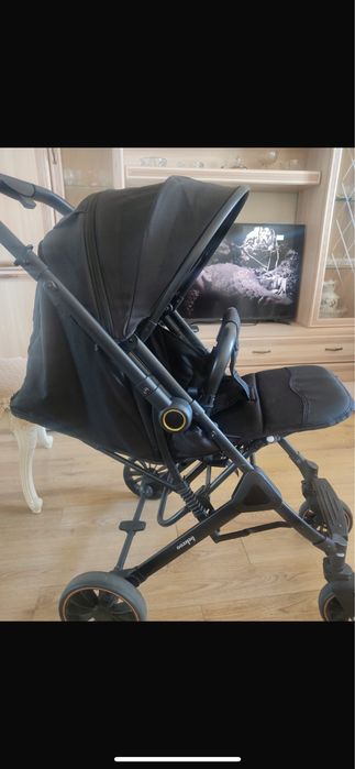 коляска прогулочная