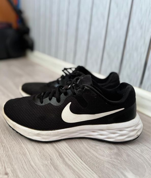 Кроссовки Nike Revolution 6 Next Nature черные