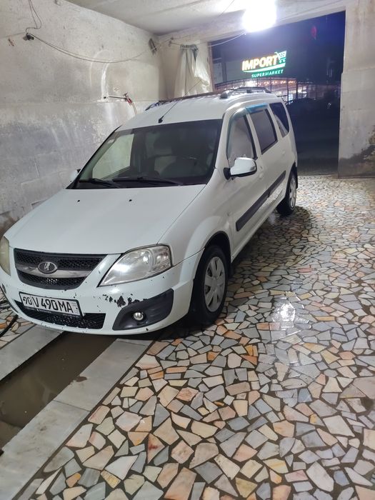 2017 год Ларгус веста мотор 1.6. Накдга сотилади варианта берилмйди.