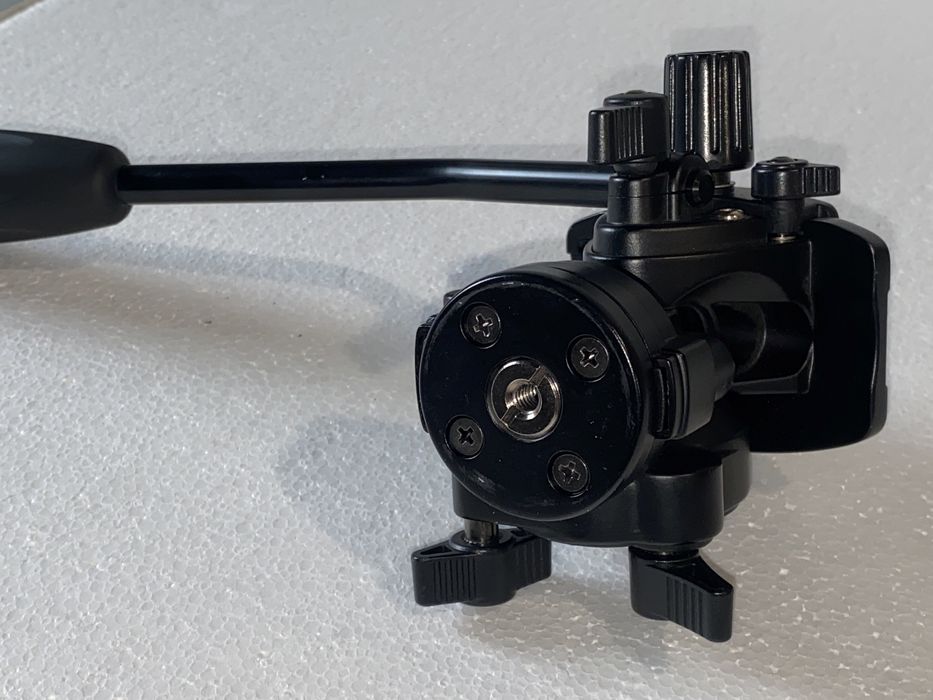 Velbon FHD-51QN флуидна видео глава