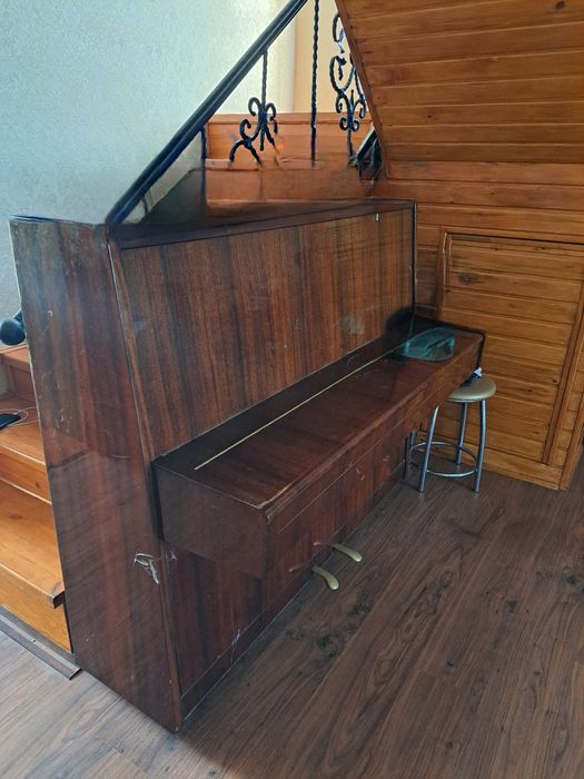 Пиянино продам в хорошем сост.