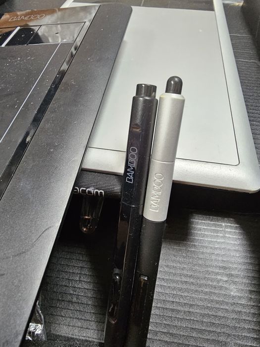 Tablete grafice wacom intuos/bamboo/pen