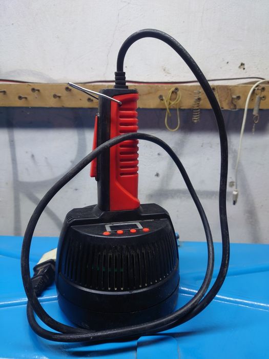 Индукционный запайщик, нагреватель.