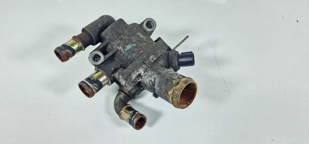 Корпус Термостат Тяло Фланец Хонда Акорд ФРВ 2.2 Honda Accord FRV CRV