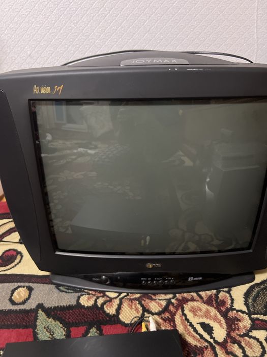 Телевизор LG + samsung dvd player