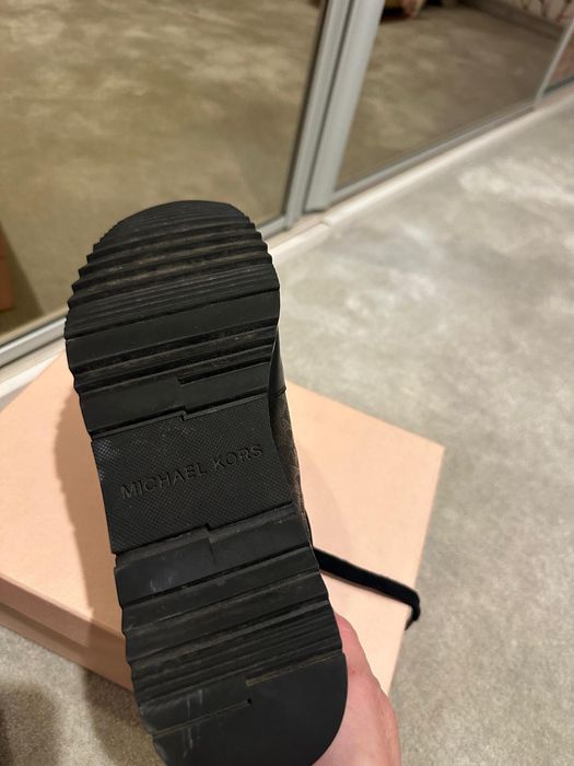 Adidasi dama Michael Kors