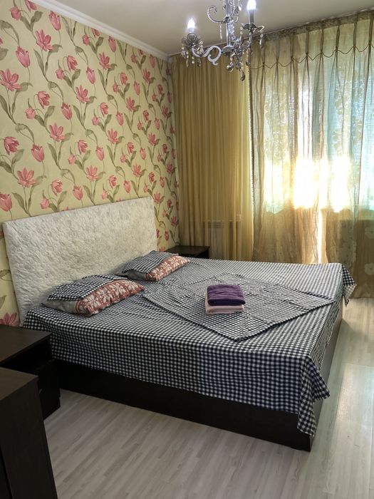 Сдам квартиру на Лазурном квартале.