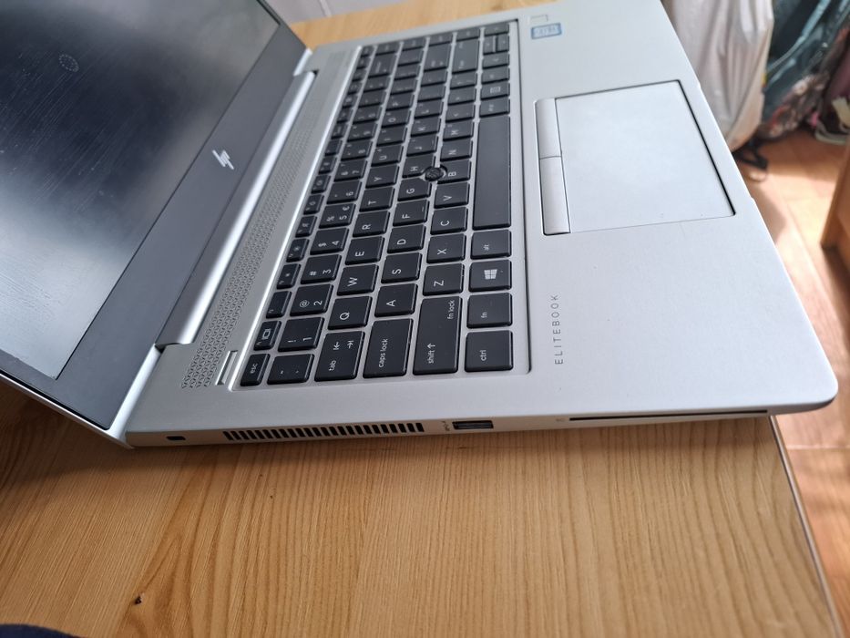 Laptop Business HP EliteBook 840 G6
