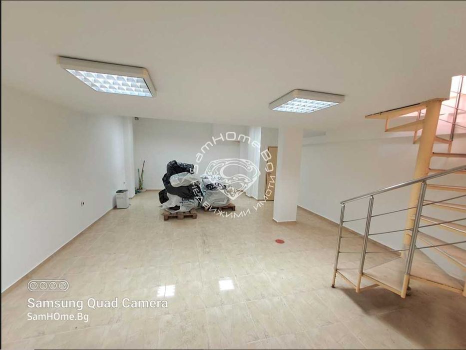 Продава се Магазин в Варна, Колхозен пазар - 90 кв.м за 576 €/кв.м - Снимка #1