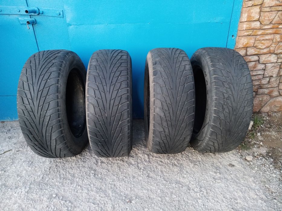 Продам автошины летние 265/60 R18