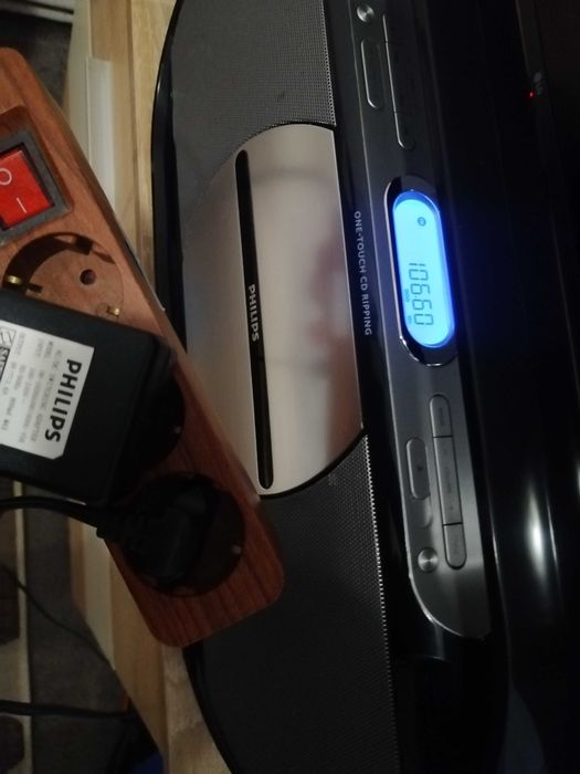 Sistem audio PHILIPS