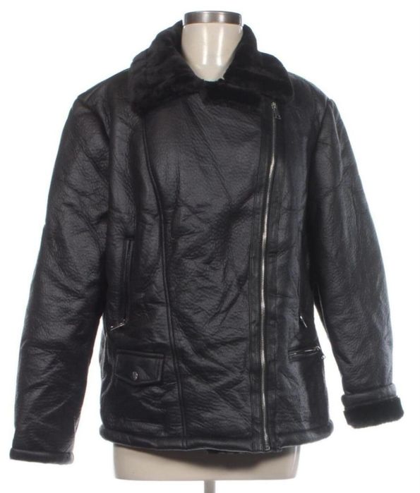 Дебело зимно яке в черно с пухкава подплата еко кожа