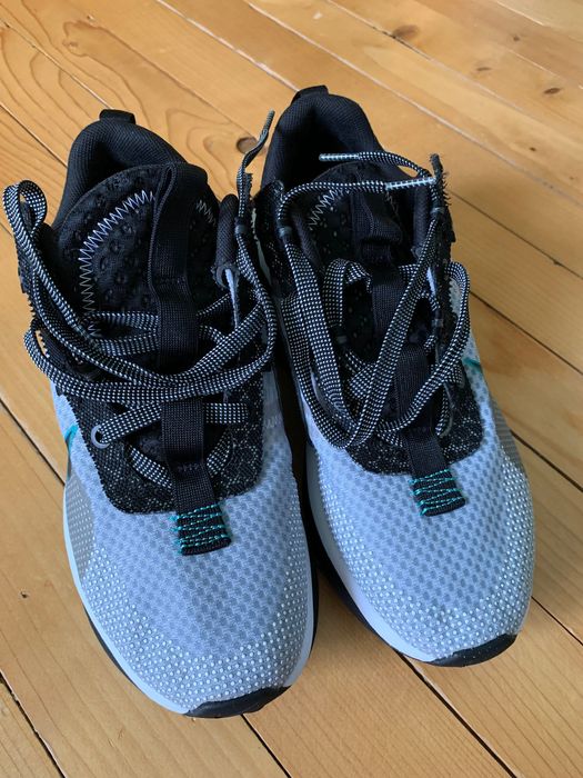 Маратонки използвани в отлично състояние.