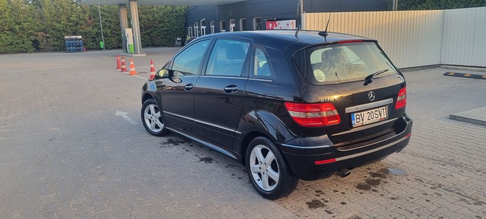 MERCEDES-BENZ B-Class