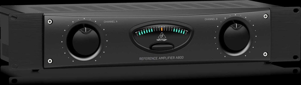 Усилвател Behringer A800