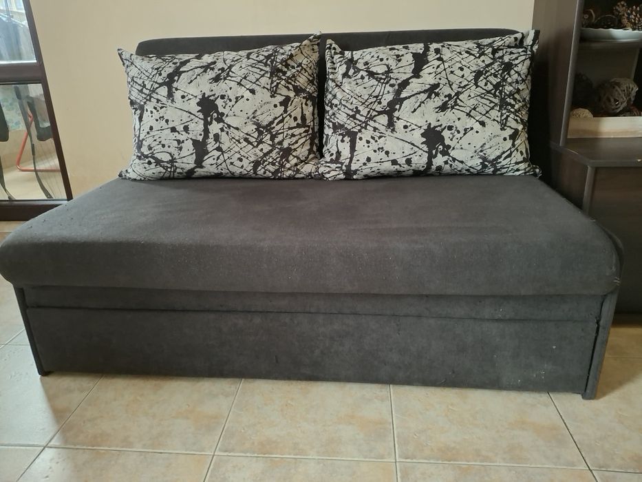 Диван двуместен Виденов