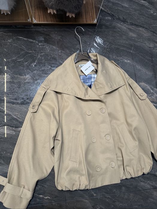 Дънкови якета balenciaga mugler acne studio