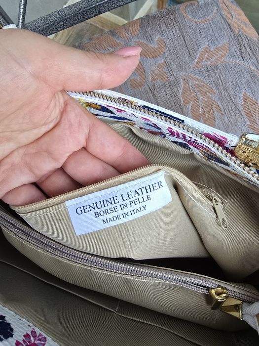 VERA "Deniza" - Луксозна Италианска Чанта от естествен велур