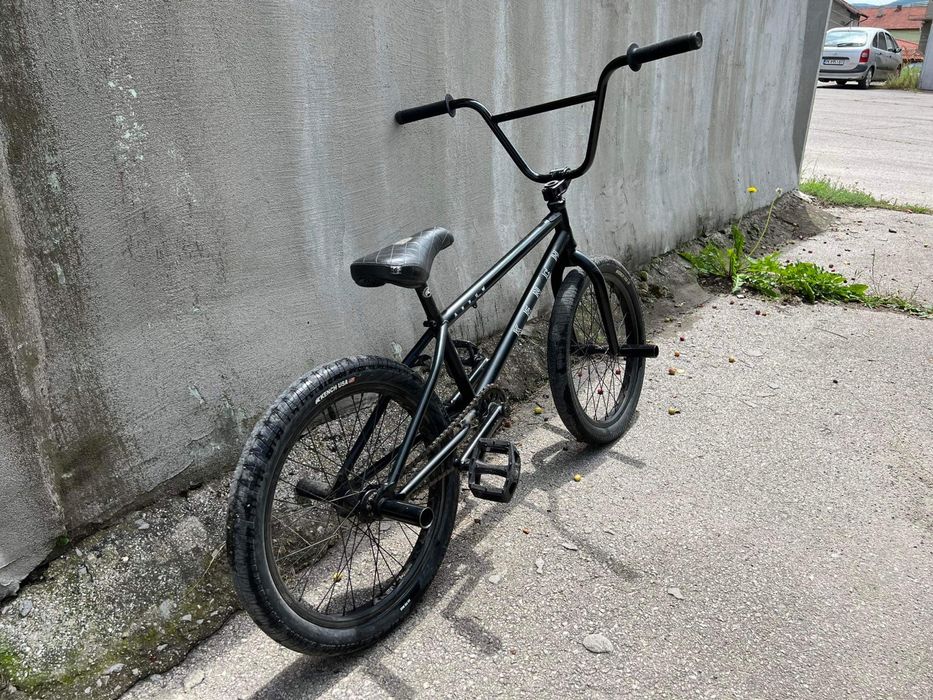 Bmx 20 цола черно