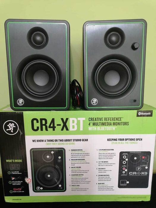 Boxe Mackie CR4-XBT
