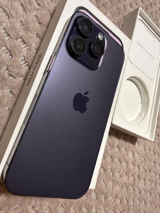 Vand iphone 14 pro e sim