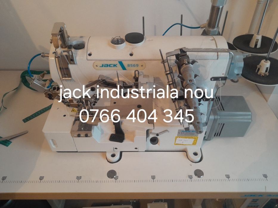 Masina de cusut industriala