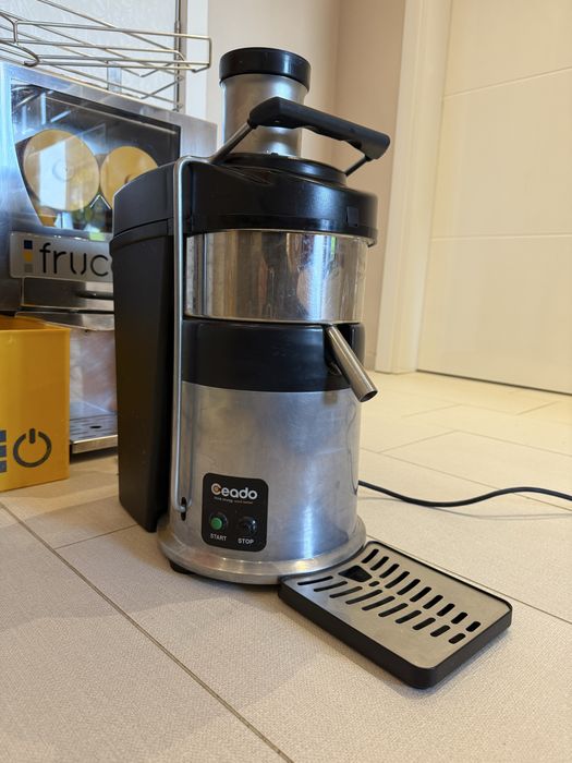 Професионална соко истисквачка за твърди плодове