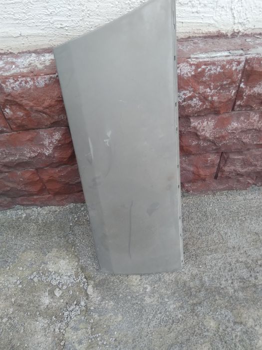 Продам на мерседес 124