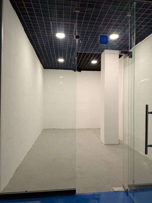 Farxadskiy zapchast yangi qurilgan Scopus Mall da Dokon , Доконлар